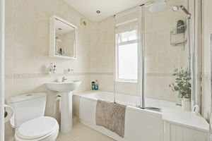 Photo 16- click for photo gallery